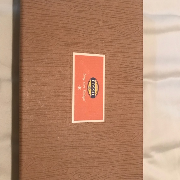 Fossil Wallet brand new with box - Picture 3 of 5